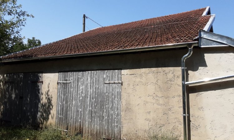 pose de gouttière bandeau à Brindas